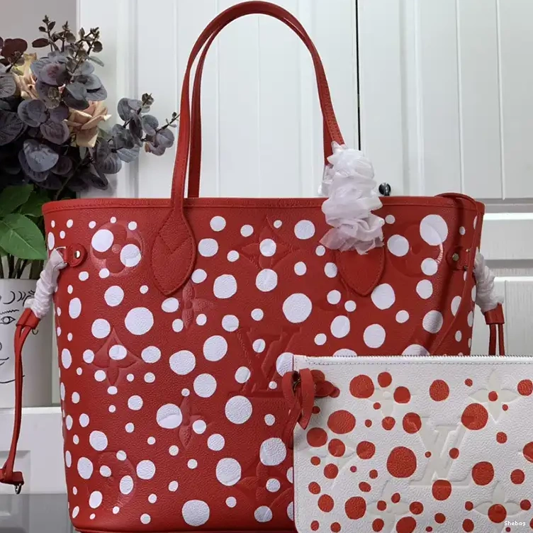 2304DJ0021 LV Bag 0727